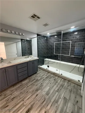 $3,199 | 10549 Winter Grass Drive, Las Vegas, NV 89135