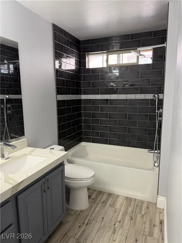 $3,199 | 10549 Winter Grass Drive, Las Vegas, NV 89135