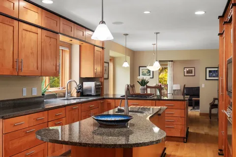 $985,000 | 1411 Willow Trail, Middleton, WI 53562