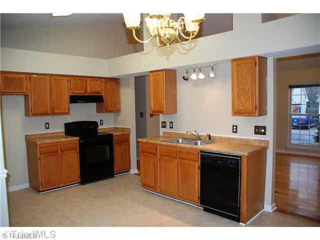 2121 Carlisle Way High Point, NC 27265 - Photo 3 of 6 Kitchen. Bright eat in kitchen