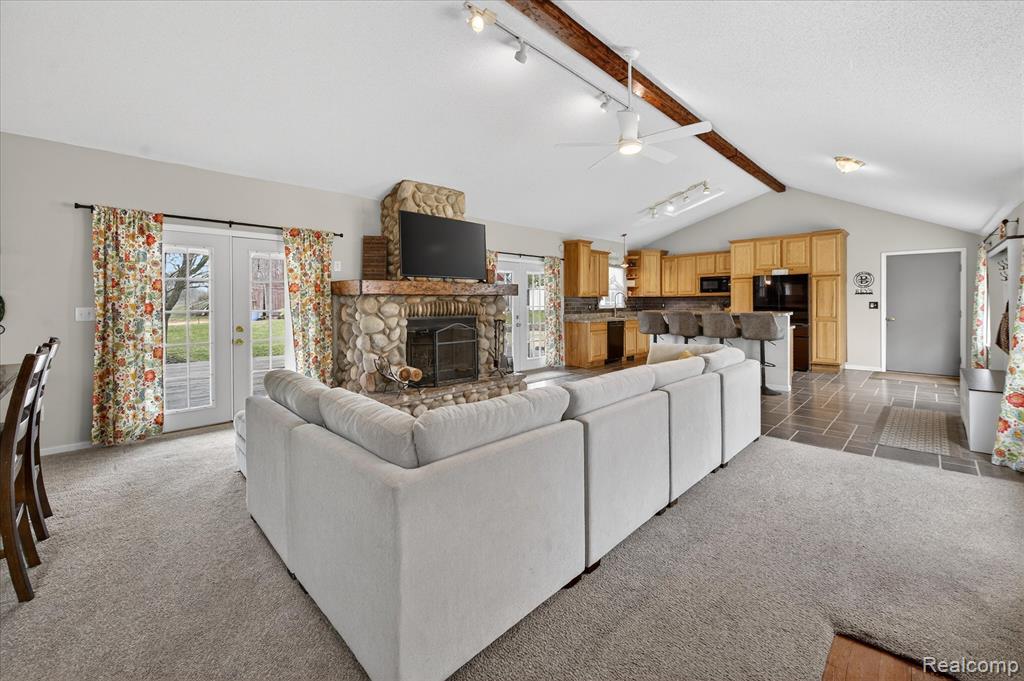 12760 Roepke Road Gregory, MI 48137 - Photo 6 of 61