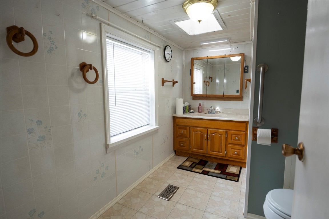 1186 Old Rte 17 Windsor, NY 13865 - Photo 7 of 49