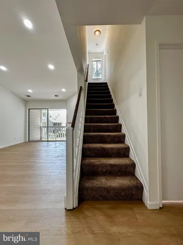 a view of entryway and hall
