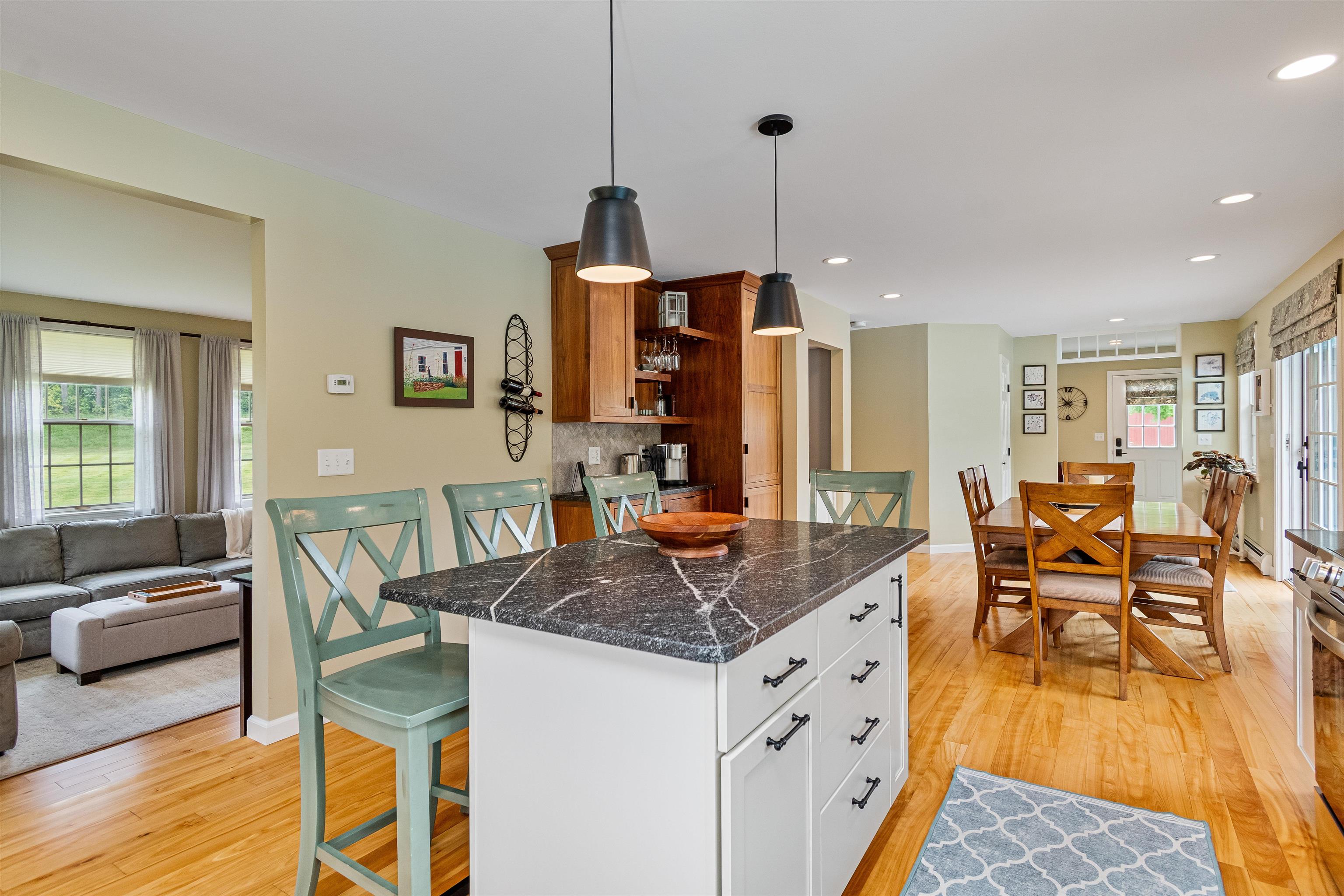 5956 St George Road Williston, VT 05495 - Photo 11 of 50