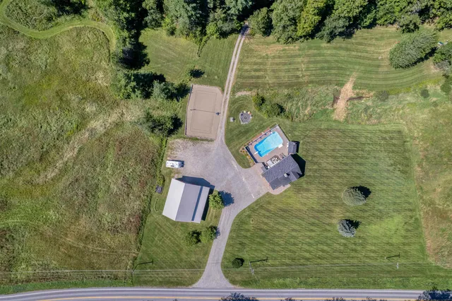 $995,000 | 5956 St George Road, Williston, VT 05495