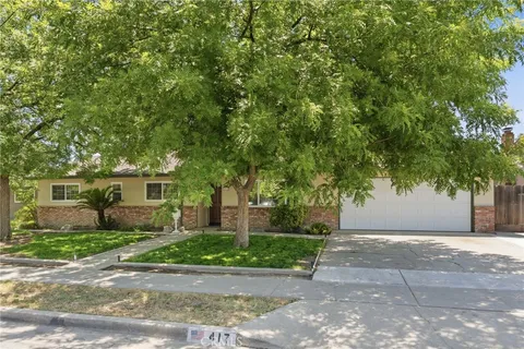 $315,000 | 417 East Magnolia Avenue, Hanford, CA 93230