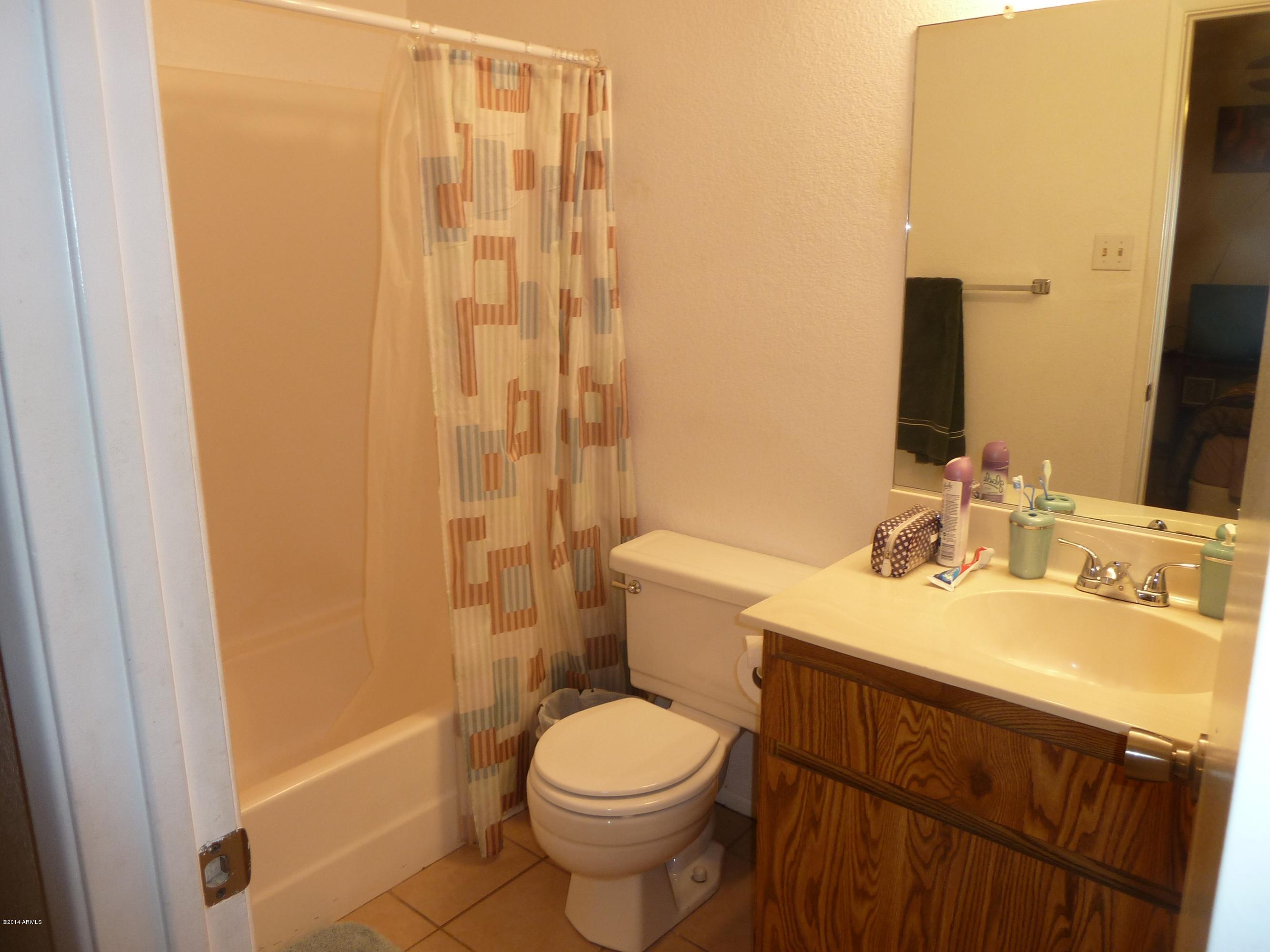 93 North Cooper Road, Unit 20 Chandler, AZ 85225 - Photo 15 of 28 P1040287