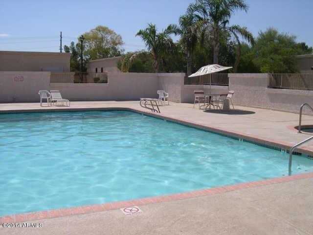 93 North Cooper Road, Unit 20 Chandler, AZ 85225 - Photo 23 of 28 Pool