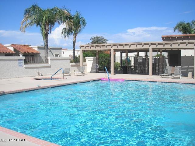 93 North Cooper Road, Unit 20 Chandler, AZ 85225 - Photo 25 of 28 comm pool2