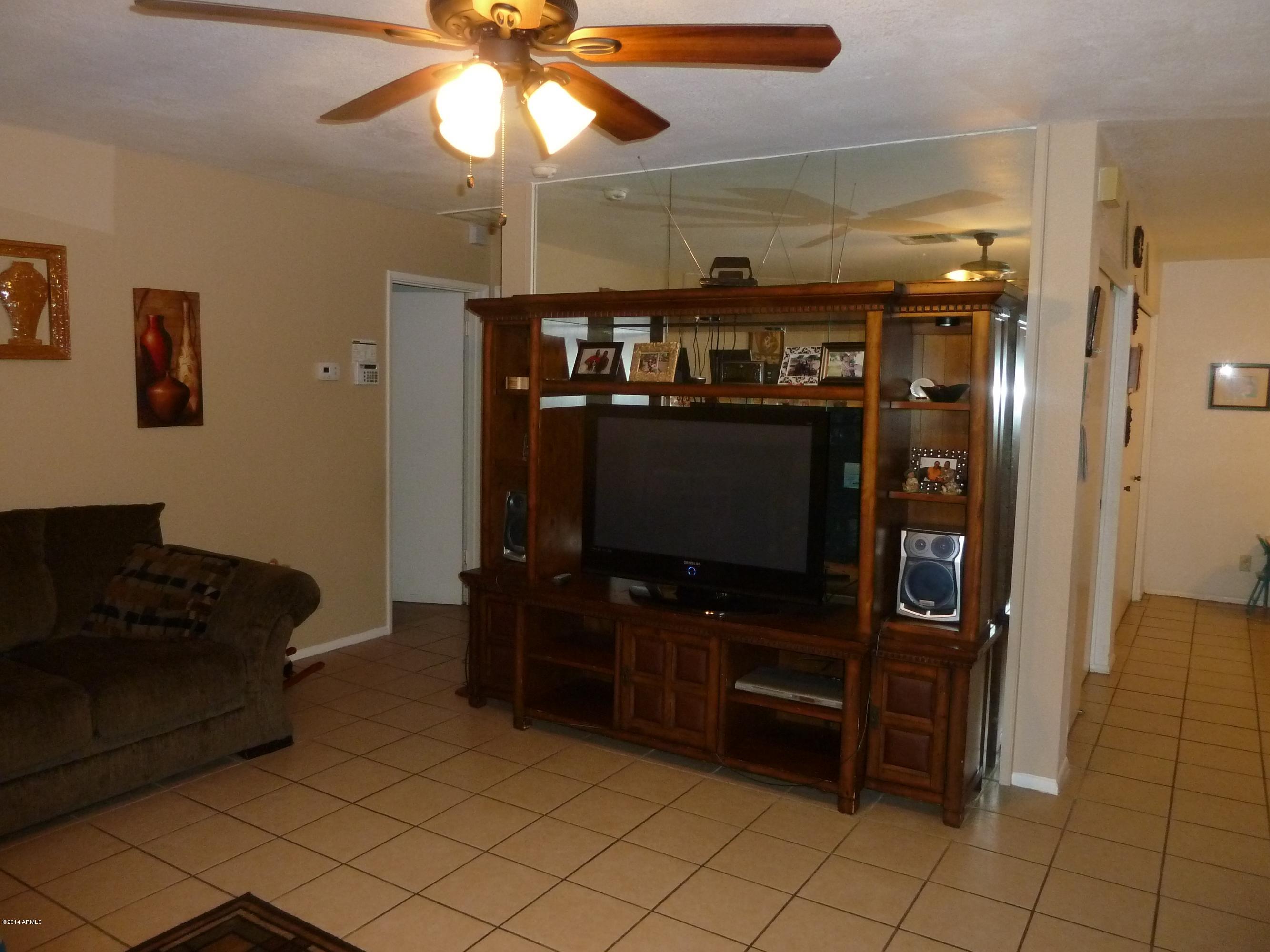 93 North Cooper Road, Unit 20 Chandler, AZ 85225 - Photo 8 of 28 P1040280