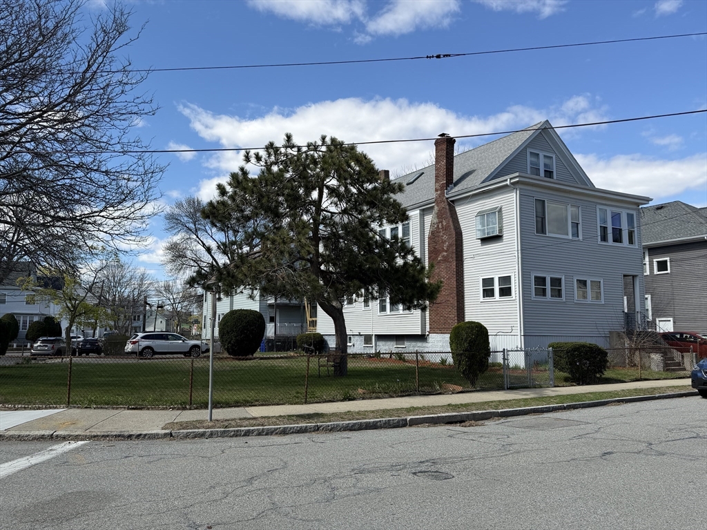 75 Varnum Street, Unit 2 Arlington, MA 02474 - Photo 2 of 11