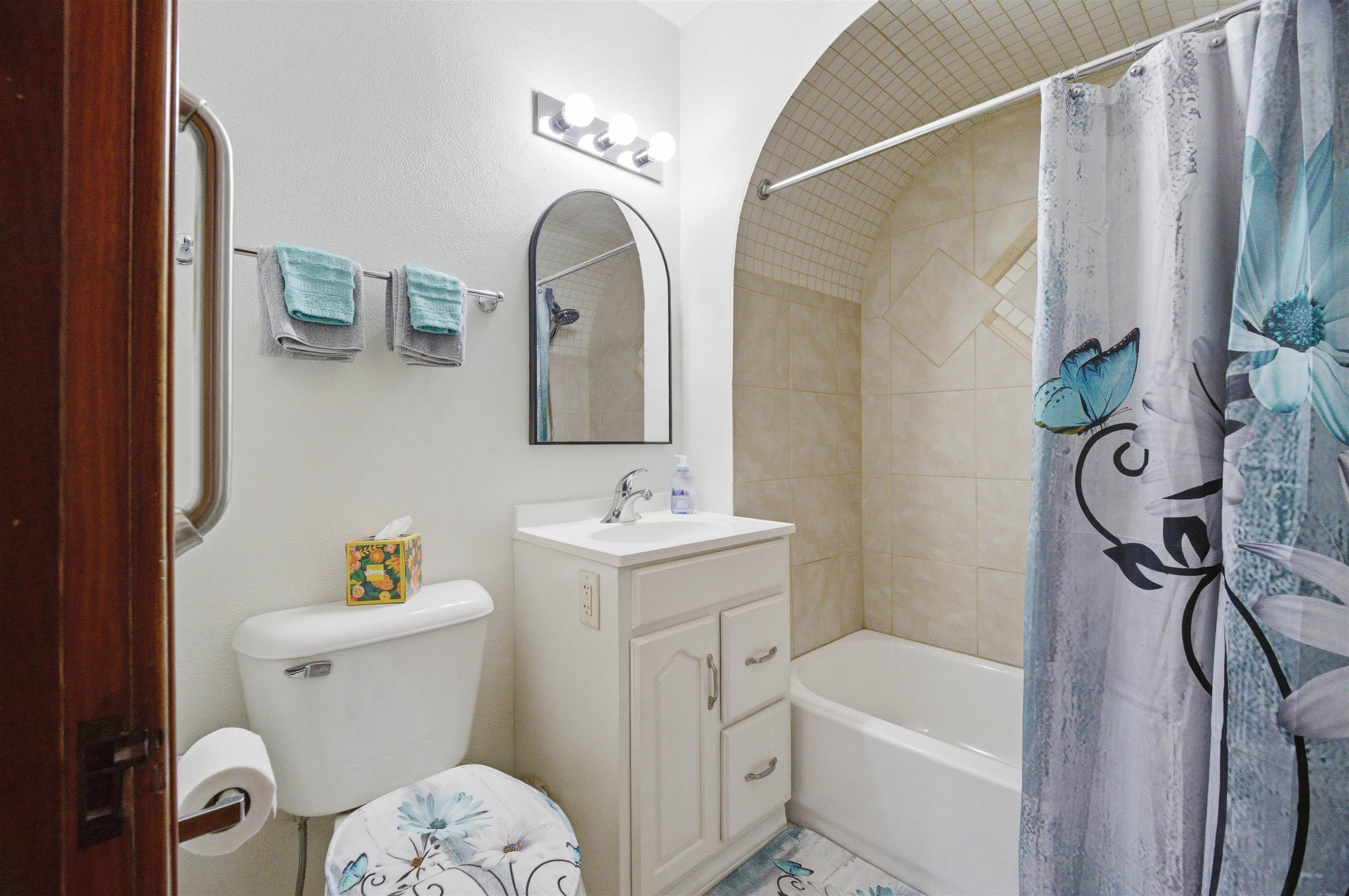 1306 South Lawe Street Appleton, WI 54915 - Photo 14 of 29