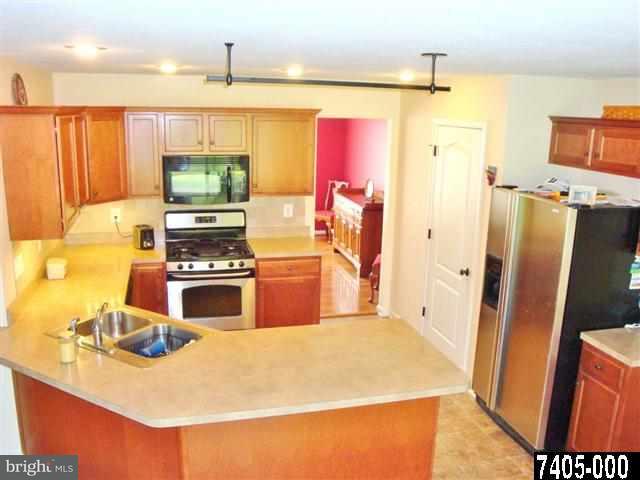 65 Leedy Road Gettysburg, PA 17325 - Photo 4 of 20 Gallery Image 4