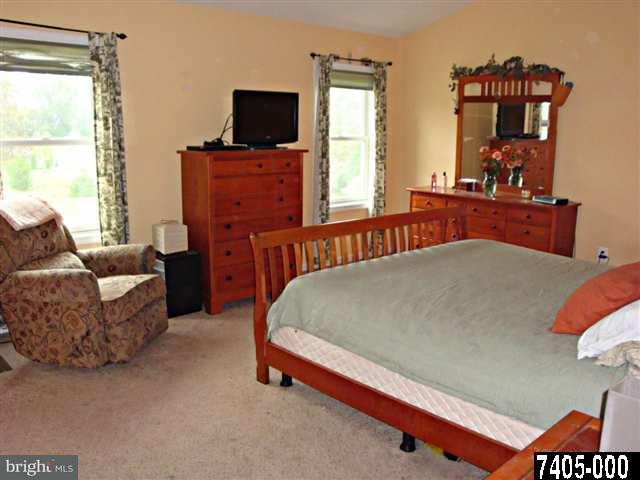 65 Leedy Road Gettysburg, PA 17325 - Photo 6 of 20 Gallery Image 6