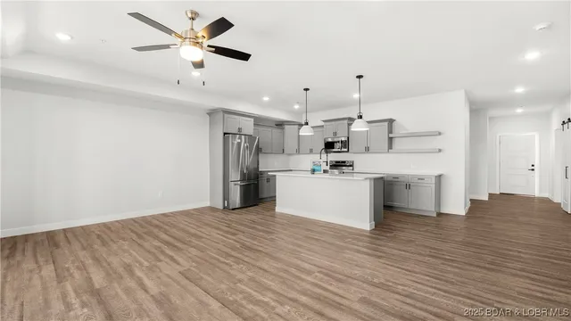 $399,000 | 104 Sierra Bay Drive, Unit 2F, Camdenton, MO 65020