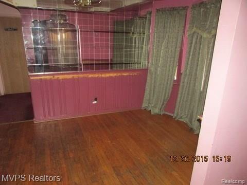 9917 Yorkshire Road Detroit, MI 48224 - Photo 6 of 11 img_8124.jpg