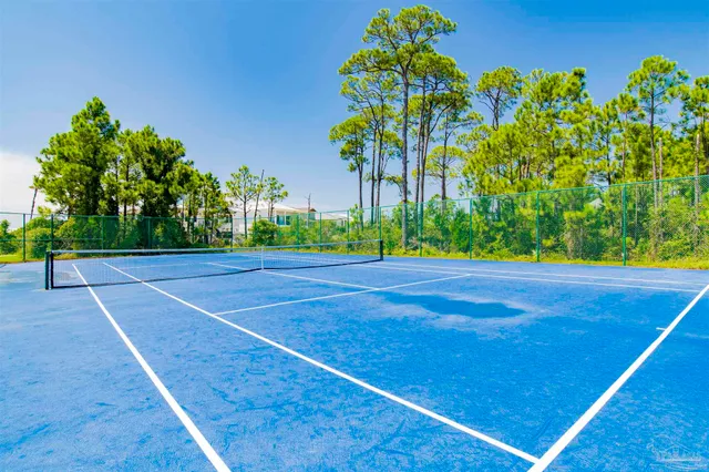 a view of a tennis court