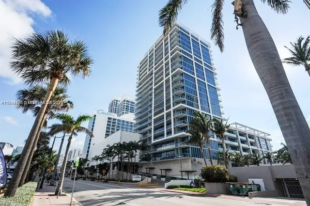 $17,000 | 6799 Collins Avenue, Unit 404, Miami Beach, FL 33141