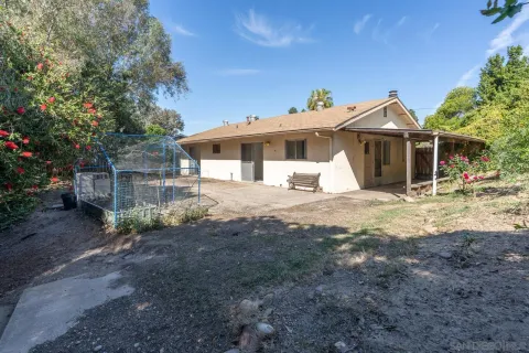 $1,350,000 | 4975 Whipple Way, San Diego, CA 92122