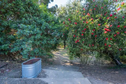 $1,350,000 | 4975 Whipple Way, San Diego, CA 92122