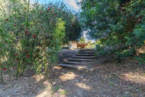 $1,350,000 | 4975 Whipple Way, San Diego, CA 92122