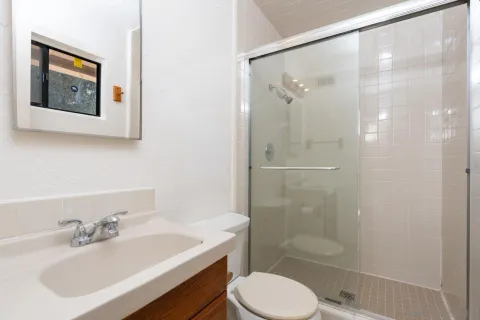$1,350,000 | 4975 Whipple Way, San Diego, CA 92122