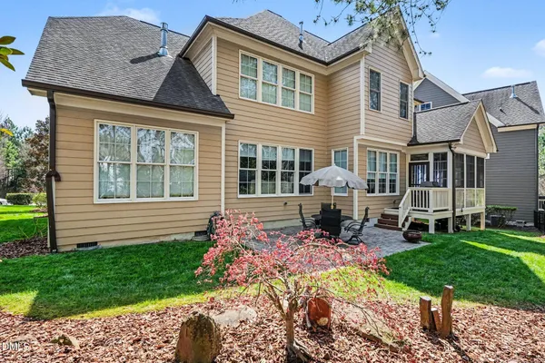 $1,145,000 | 524 Summer Harvest Court, Cary, NC 27519