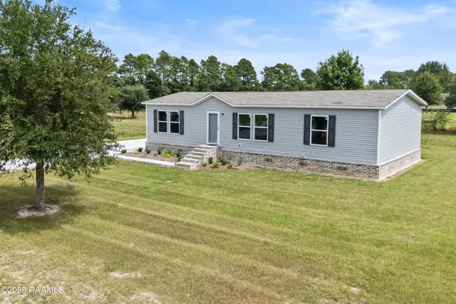 $164,900 | 250 Oak Manor, Rayne, LA 70578