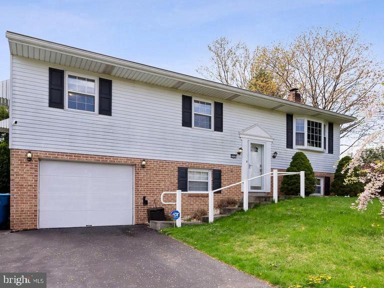 7939 Rider Lane Hummelstown, PA 17036 - Photo 1 of 15 Gallery Image 1