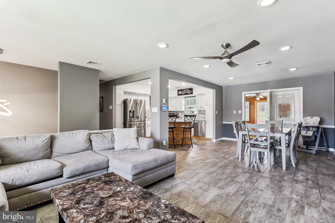7939 Rider Lane Hummelstown, PA 17036 - Photo 3 of 15 Gallery Image 3