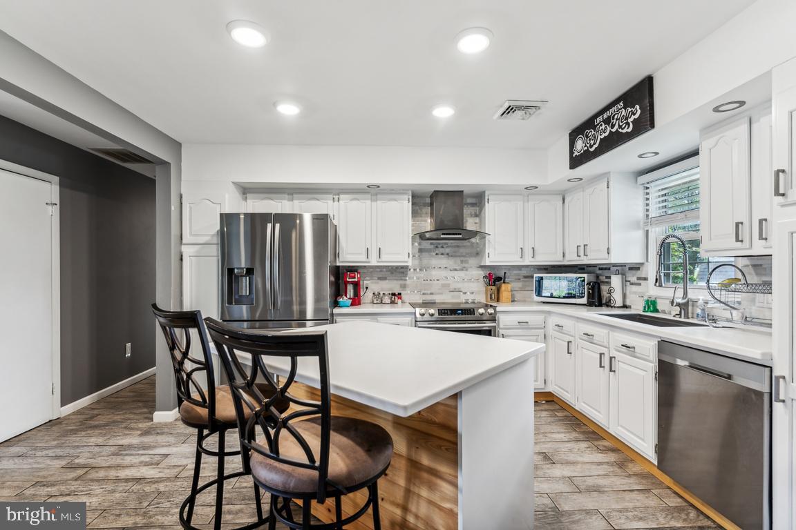7939 Rider Lane Hummelstown, PA 17036 - Photo 4 of 15 Gallery Image 4