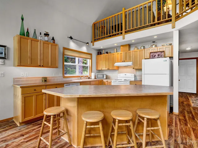 $909,000 | 910 Camas Place, McCall, ID 83638