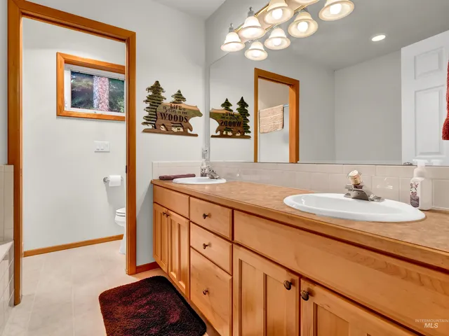 $909,000 | 910 Camas Place, McCall, ID 83638