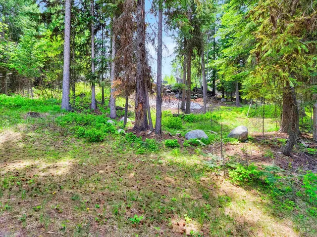 $909,000 | 910 Camas Place, McCall, ID 83638