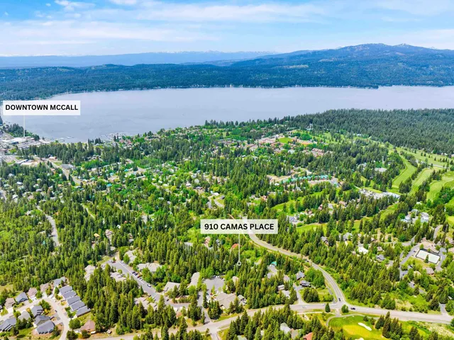 $909,000 | 910 Camas Place, McCall, ID 83638