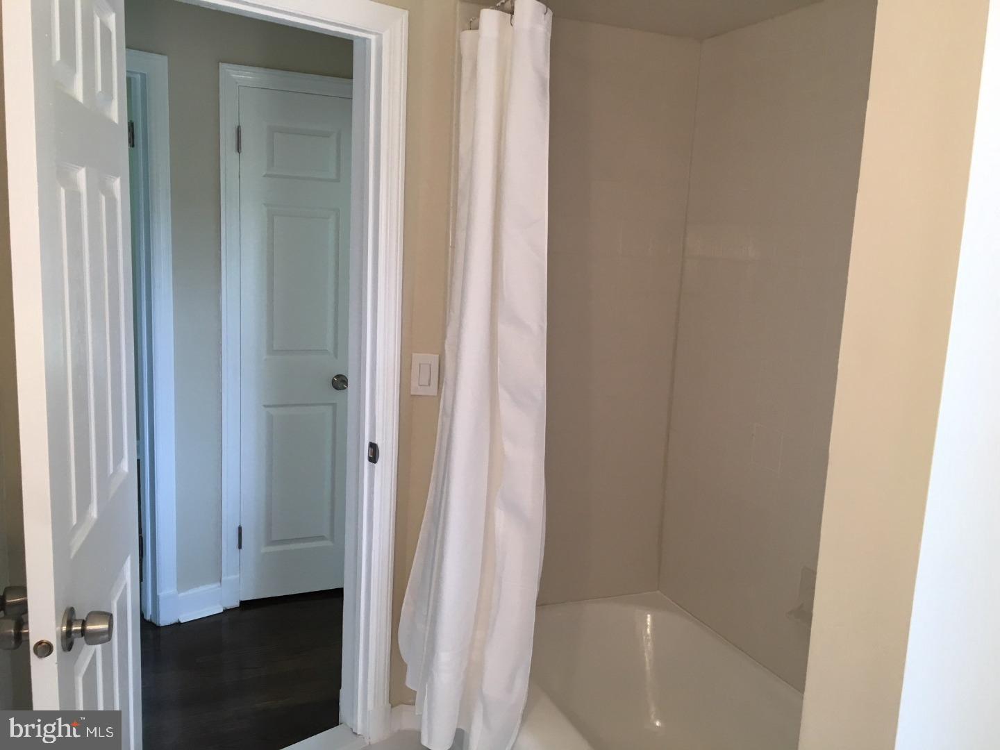 76 Blackwell Road Pennington, NJ 08534 - Photo 13 of 21 Gallery Image 13