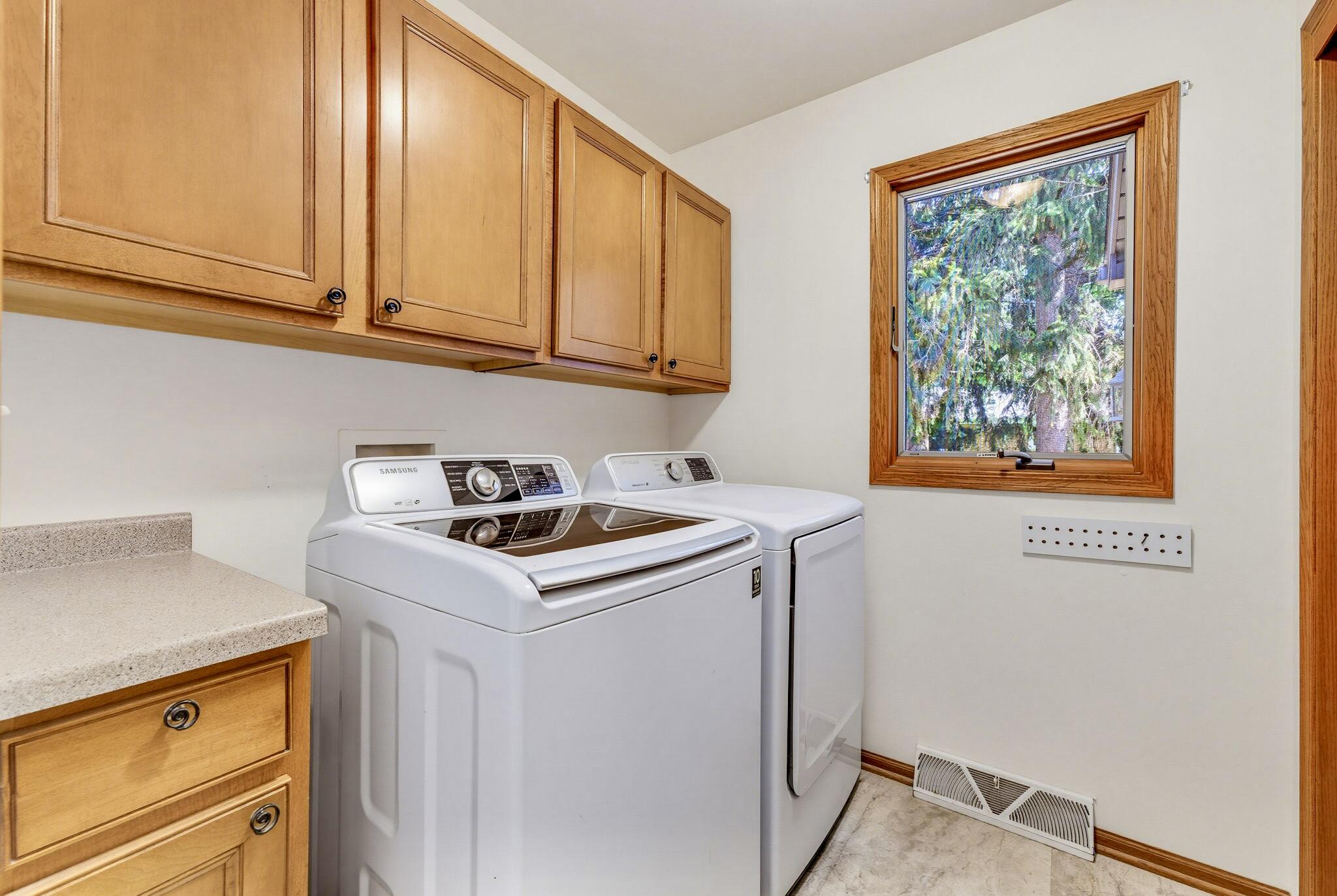 10063 64th Avenue Pleasant Prairie, WI 53158 - Photo 15 of 45 IMG_3628