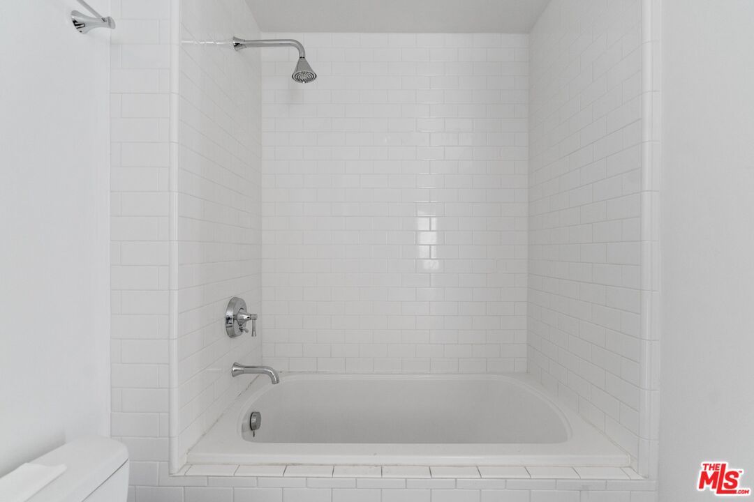 416 South Spring Street, Unit 608 Los Angeles, CA 90013 - Photo 19 of 22