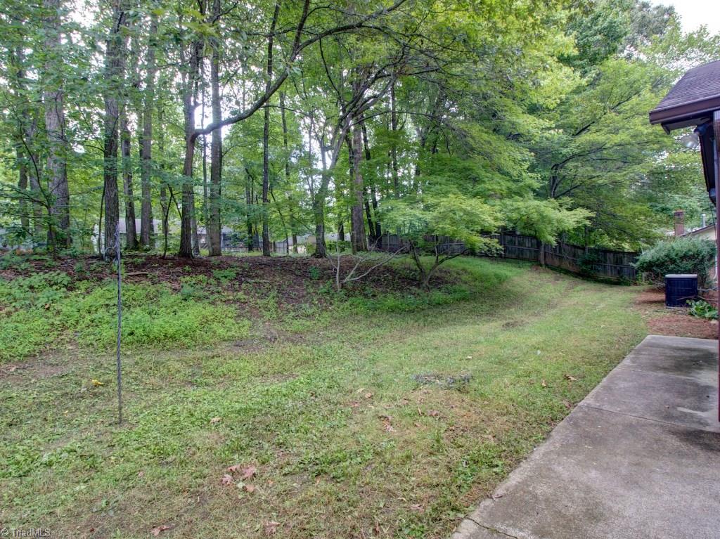 1112 Eagle Road Greensboro, NC 27407 - Photo 20 of 21 Yard