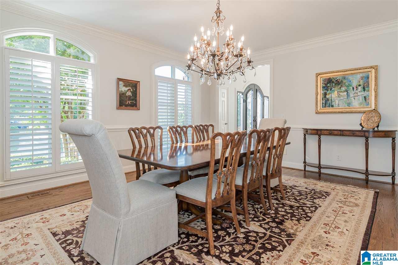 2048 Magnolia Ridge Birmingham, AL 35243 - Photo 14 of 50