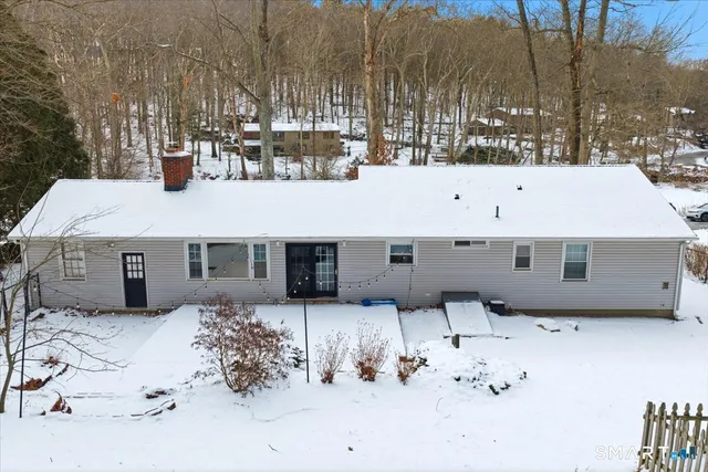 $439,900 | 48 North Glenwoods Road, Ledyard, CT 06335