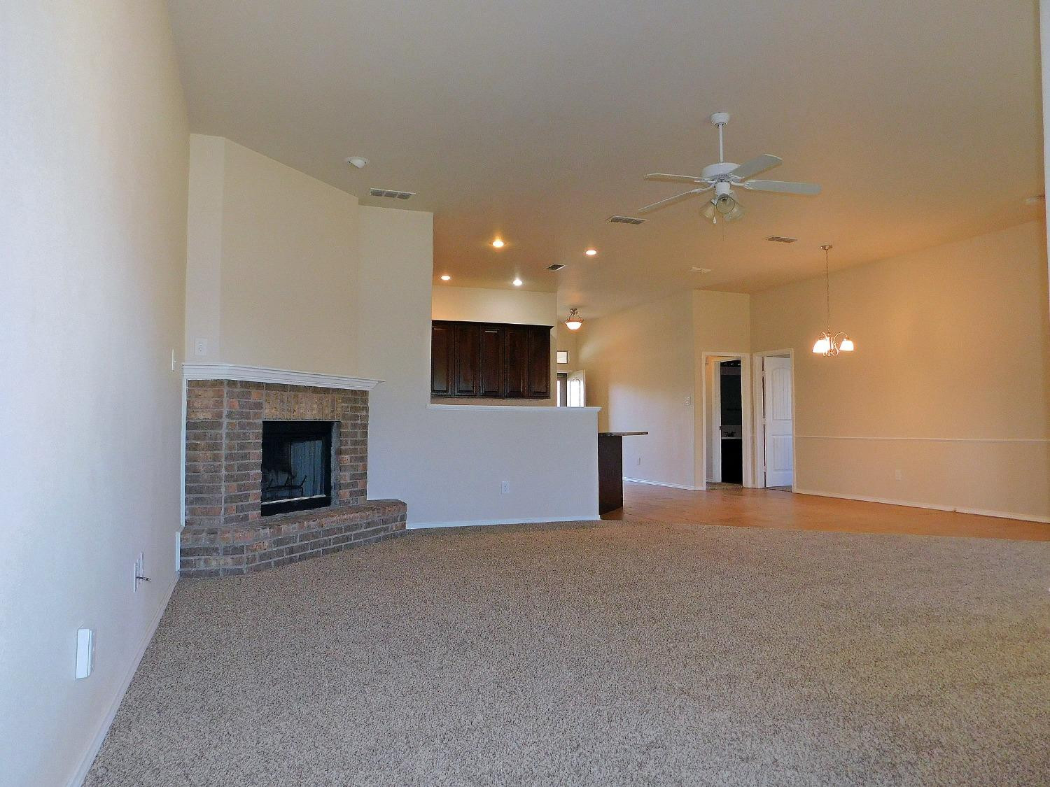 5717 108th Street Lubbock, TX 79424 - Photo 2 of 23 Photo 2