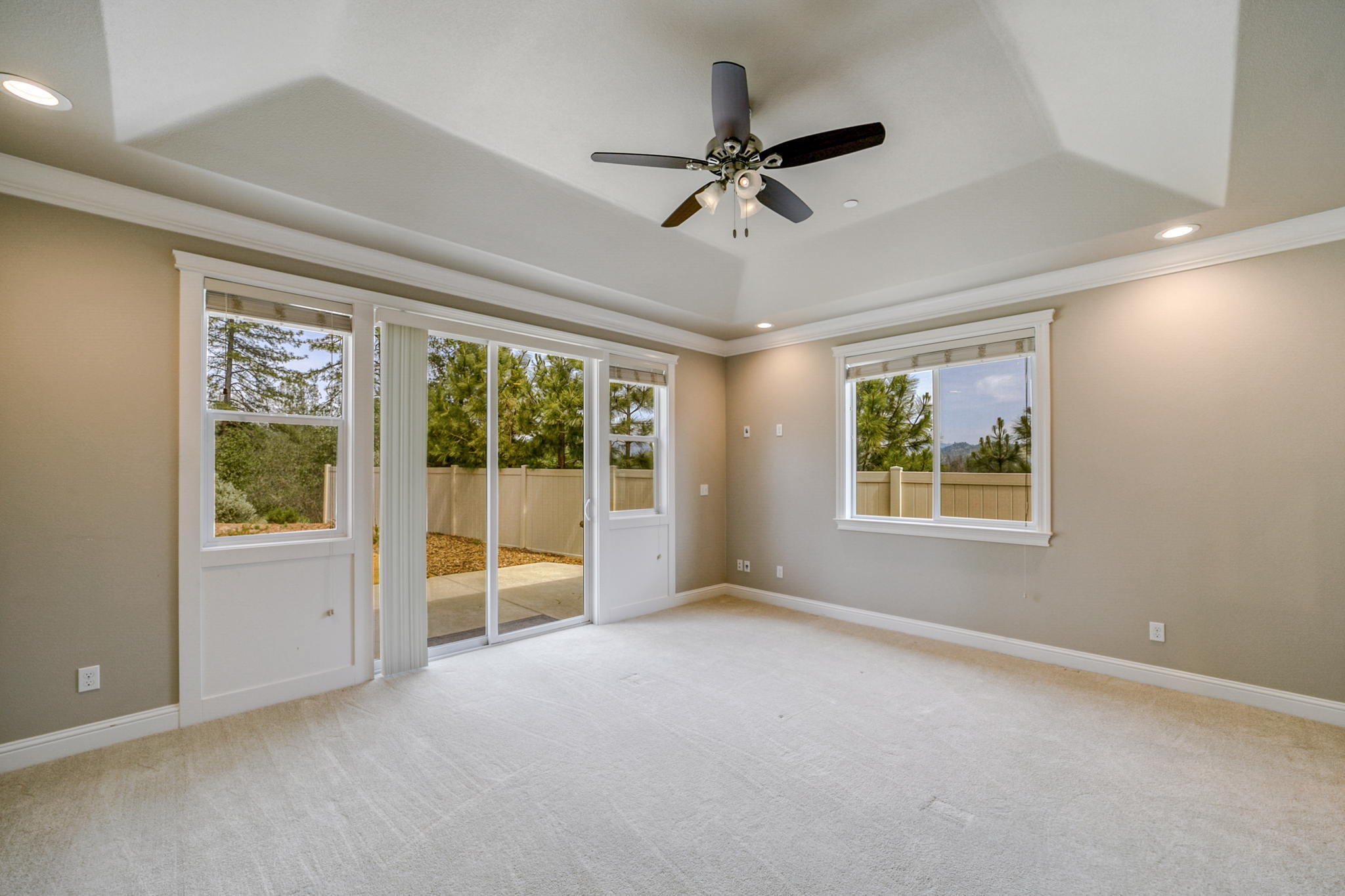 4585 Risstay Way Shasta Lake, CA 96019 - Photo 13 of 46 ceiling fans for energy effeciency