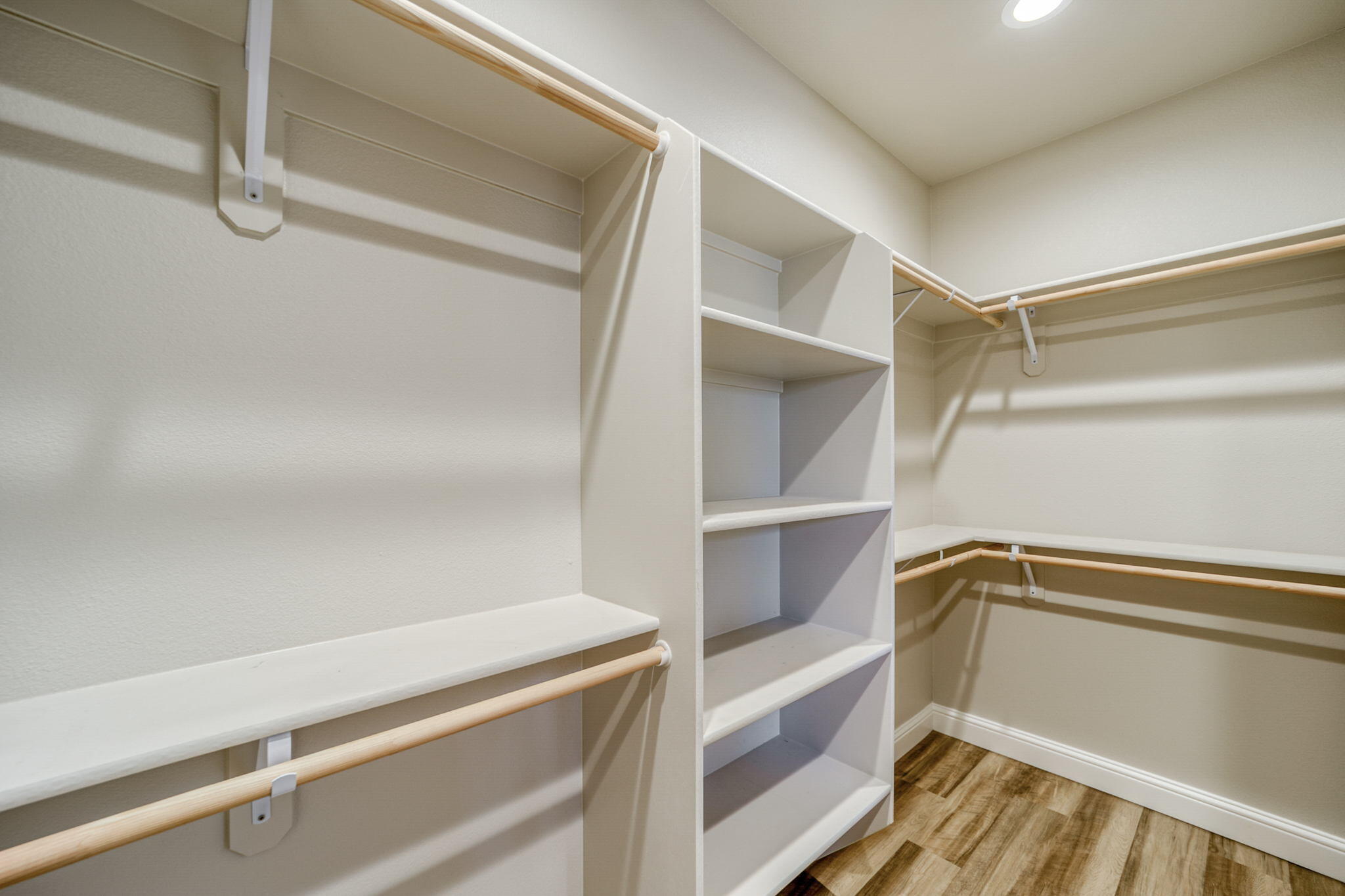 4585 Risstay Way Shasta Lake, CA 96019 - Photo 20 of 46 walk in closet