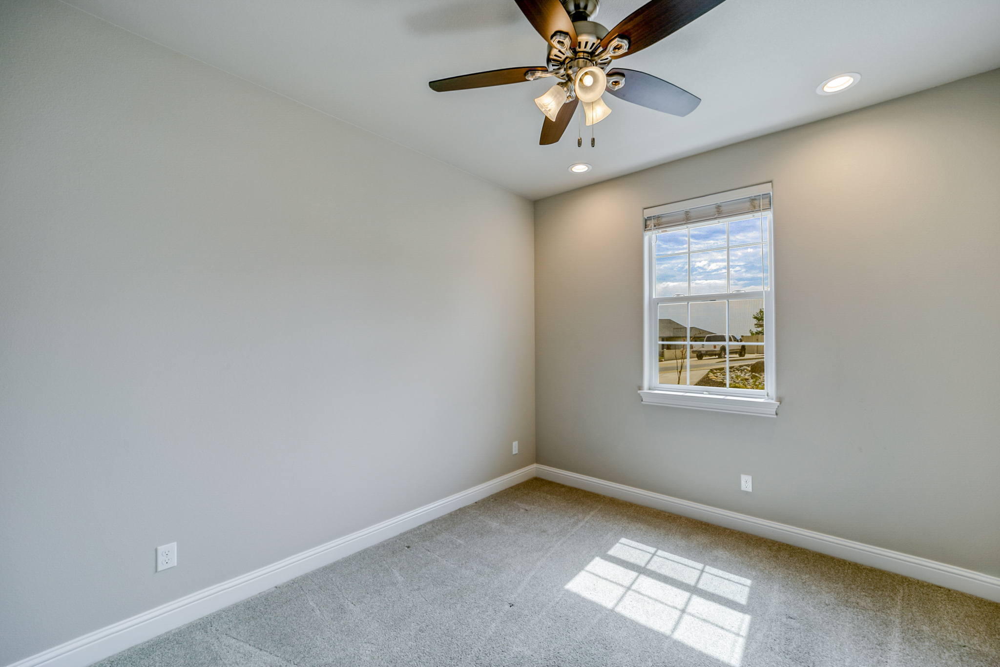4585 Risstay Way Shasta Lake, CA 96019 - Photo 21 of 46 roomy bedroom