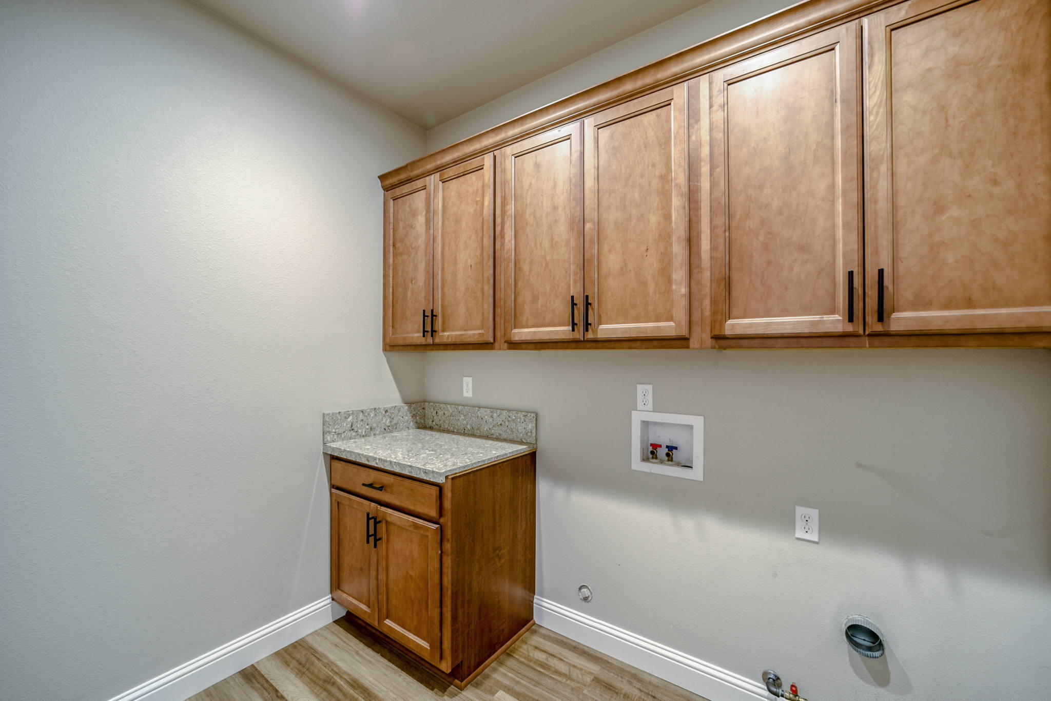 4585 Risstay Way Shasta Lake, CA 96019 - Photo 26 of 46 Laundry with extra storage