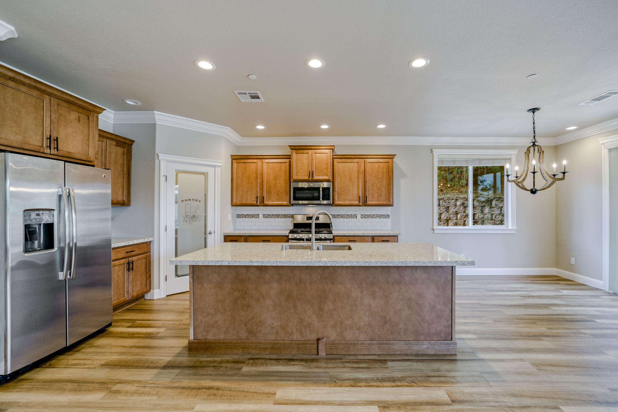 4585 Risstay Way Shasta Lake, CA 96019 - Photo 3 of 46 stainless steel appliances included