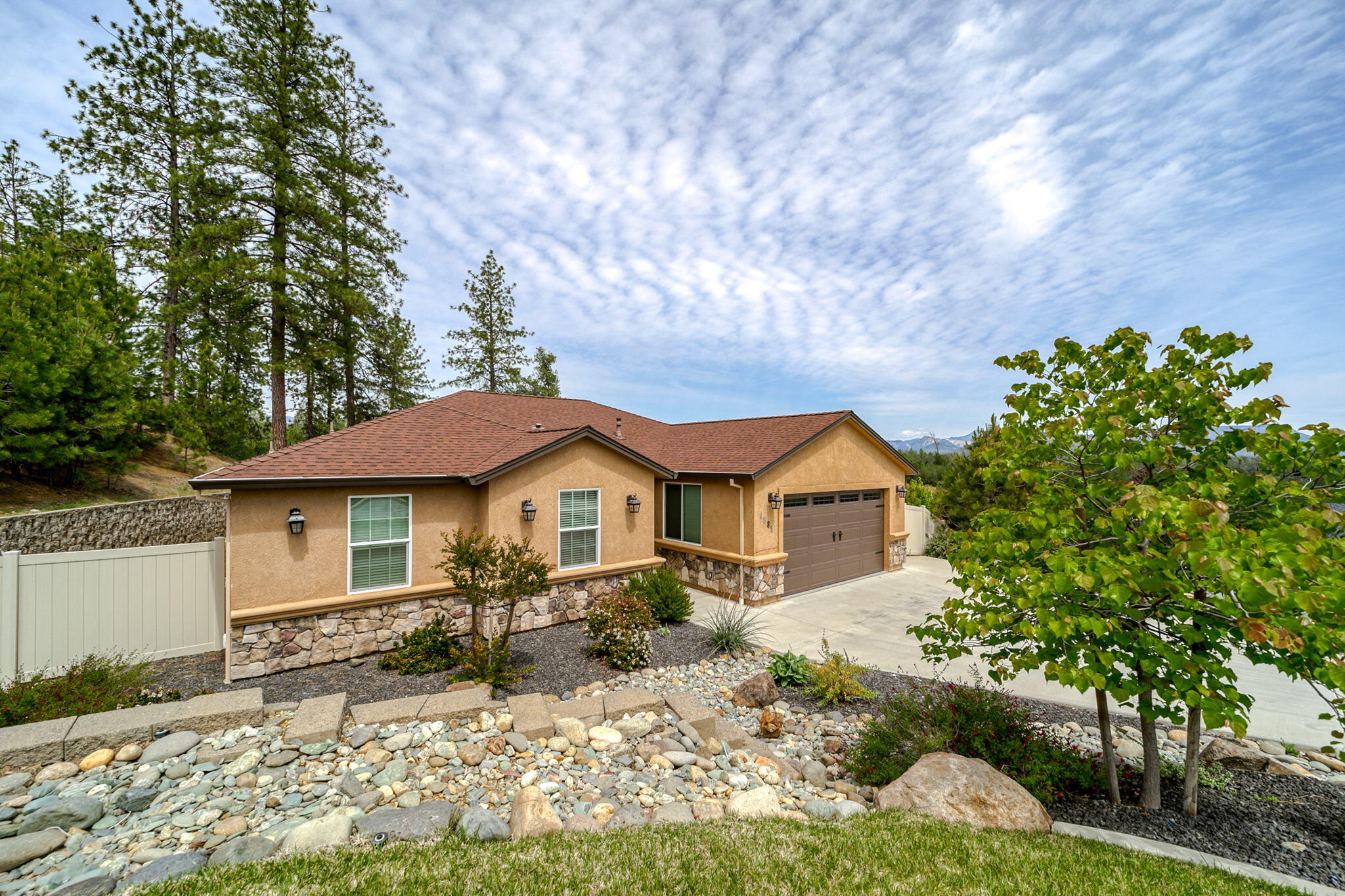 4585 Risstay Way Shasta Lake, CA 96019 - Photo 5 of 46 69-web-or-mls-HV7A5009