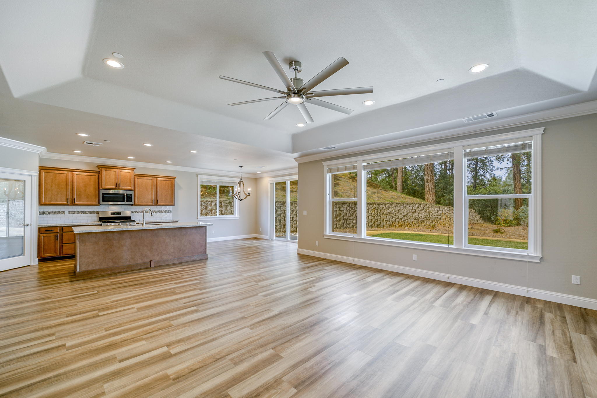 4585 Risstay Way Shasta Lake, CA 96019 - Photo 7 of 46 Oversized windows let light flow