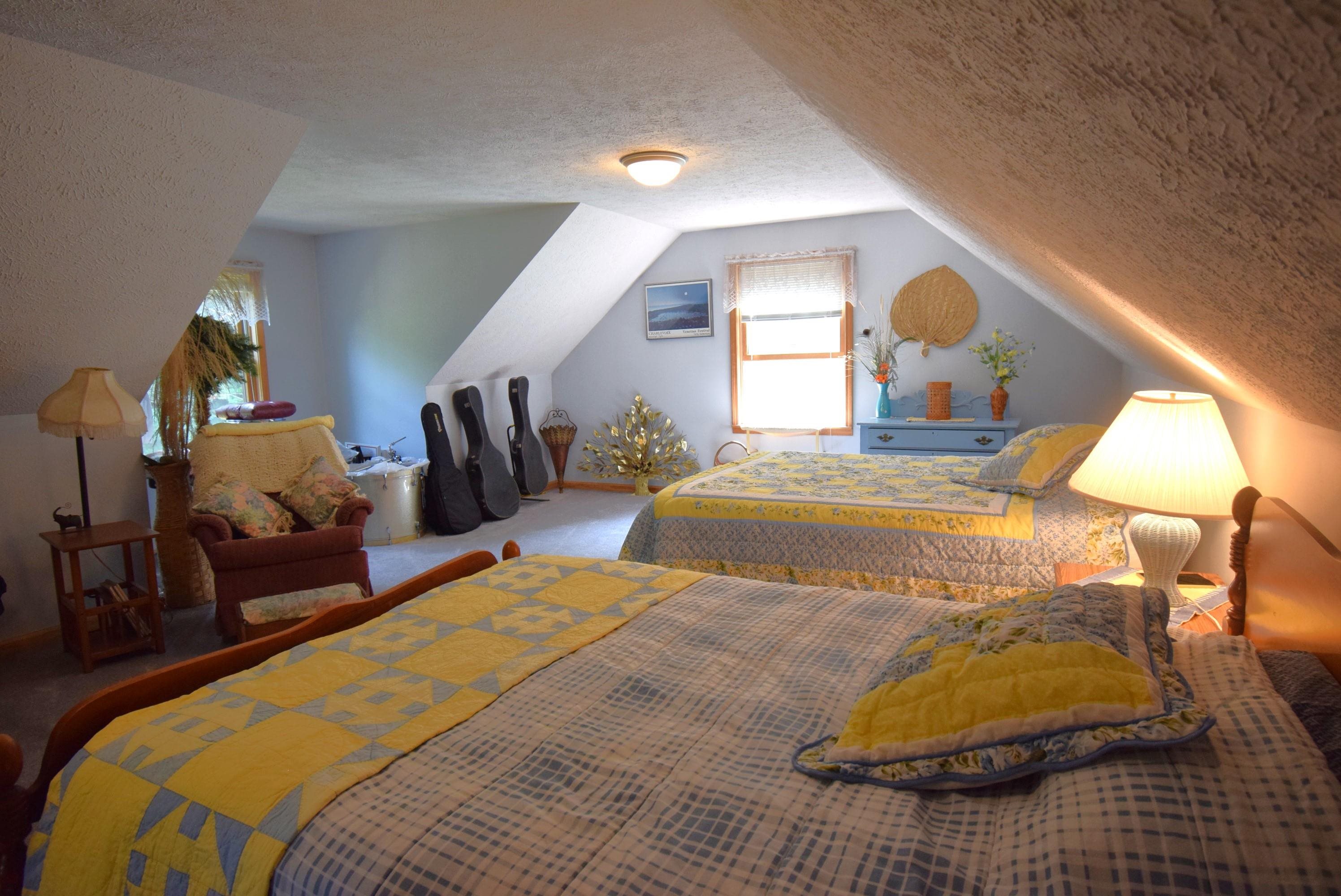 6019 Pincherry Road Charlevoix, MI 49720 - Photo 41 of 70 1920393-8CD12E10-E13F-4328-A50F-70CC7912EB1E.JPG